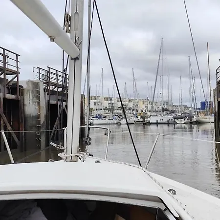 Boat Botel *