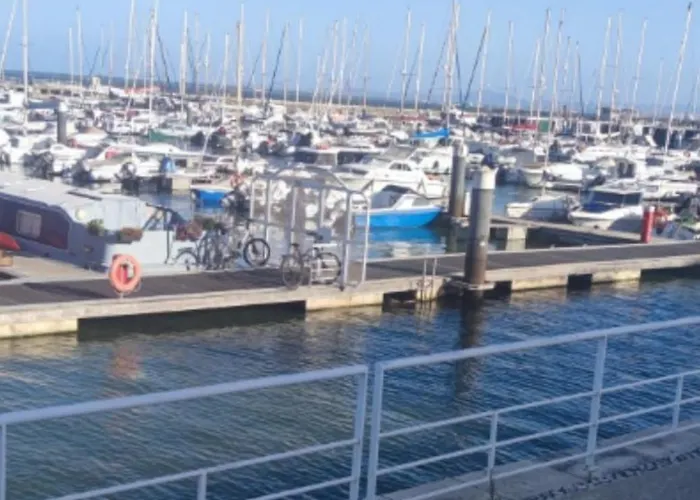 Boat Botel Lisboa